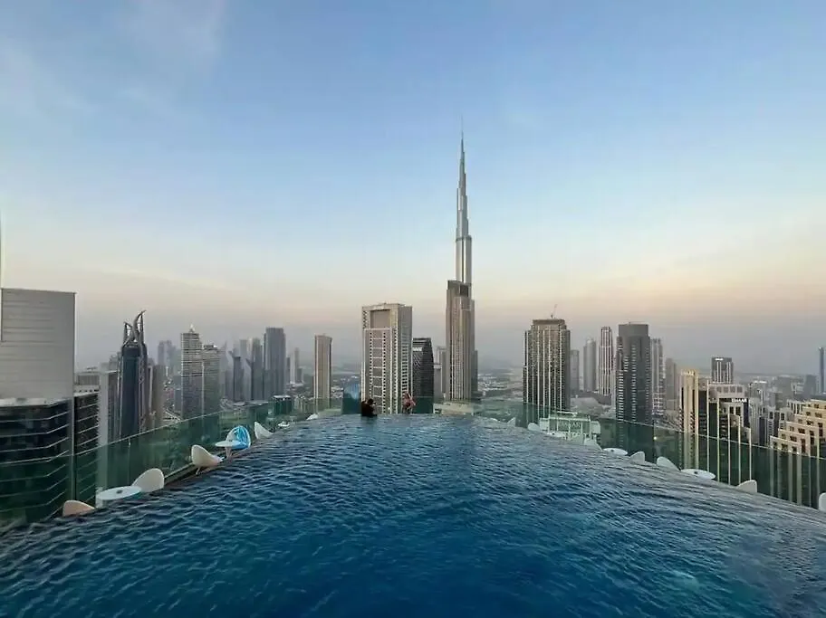 Panoramic Burj Khalifa Views-64Th Floor Infinity Pool Apartment Dubai